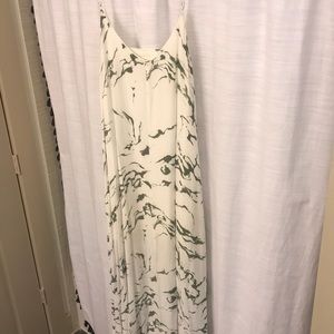 Green and White Marbly Print Maxi